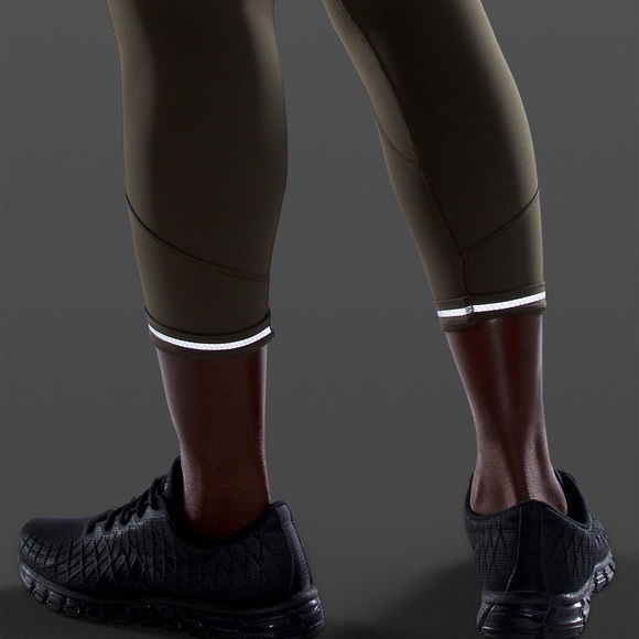 Lululemon All The Right Places Crop II 23" - Picture 6 of 10